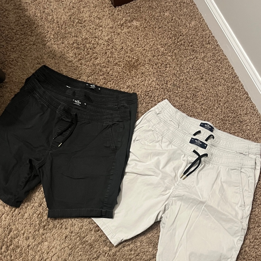 Hollister Black and White Shorts Duo 4 pair bundle